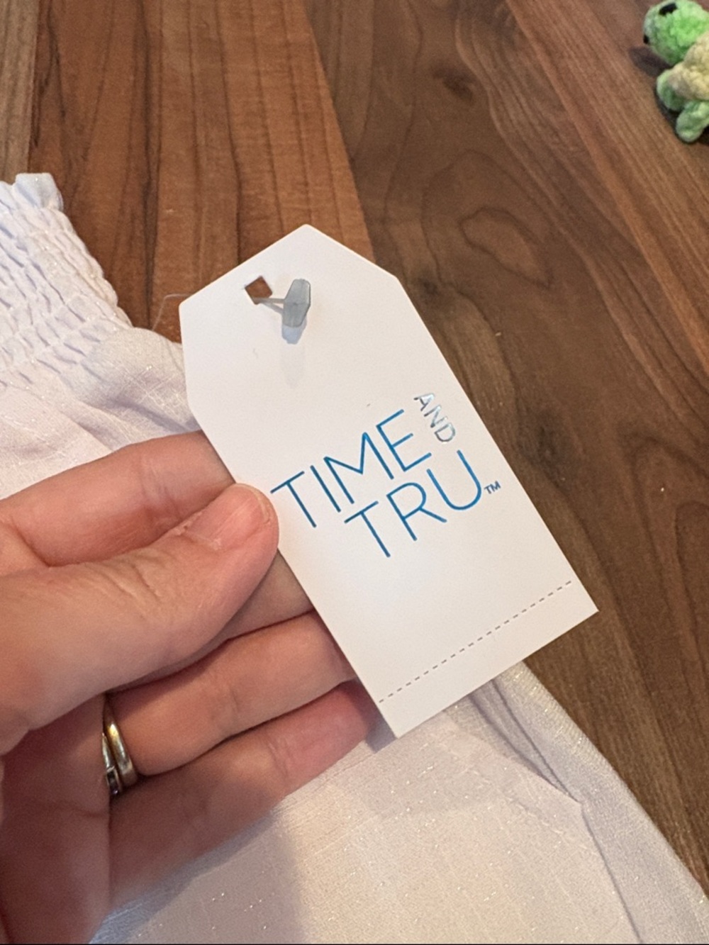 NWT time & tru white linen shorts size Small - Picture 2 of 4